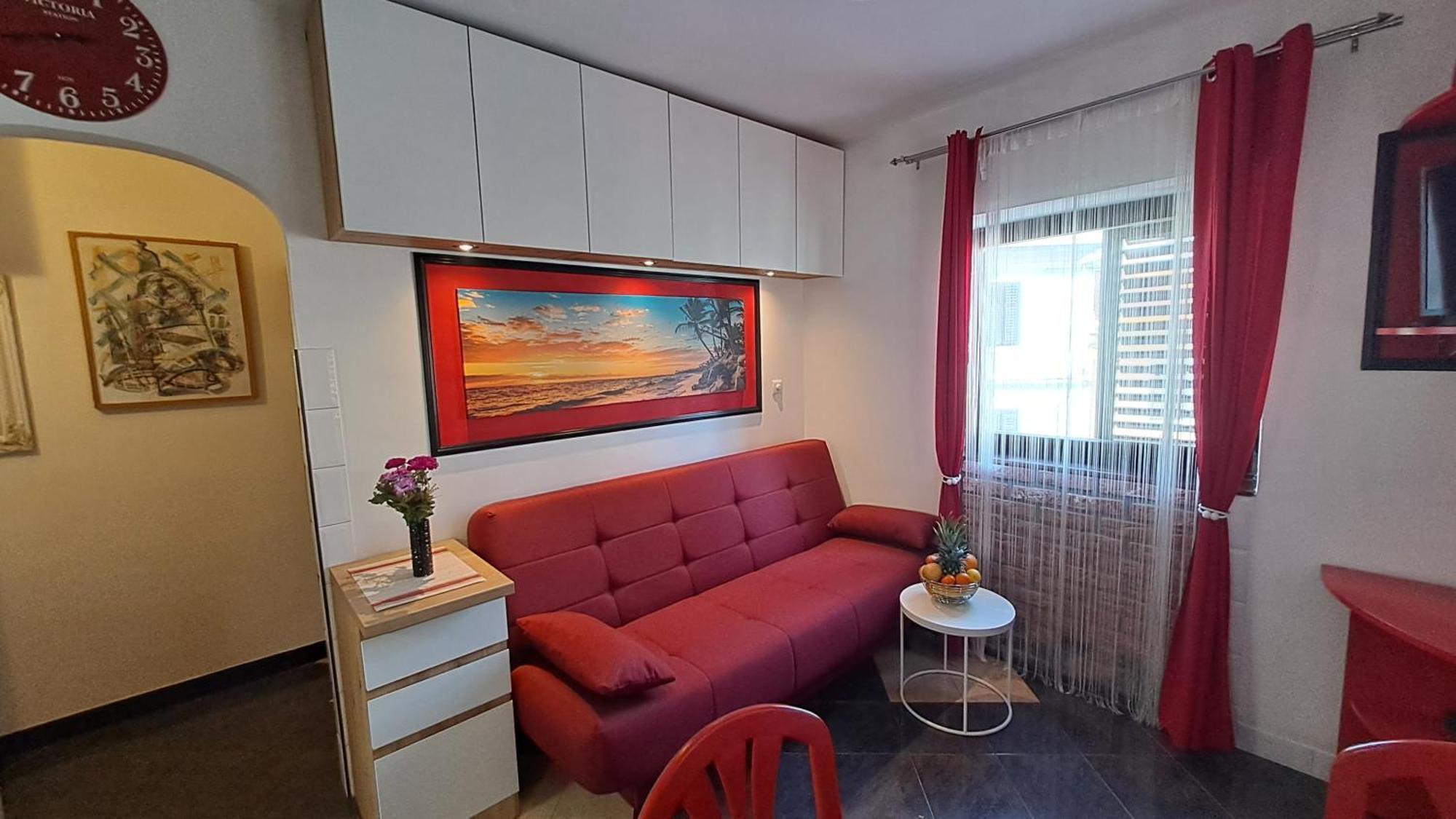 Red Gold Apartment Pula Extérieur photo